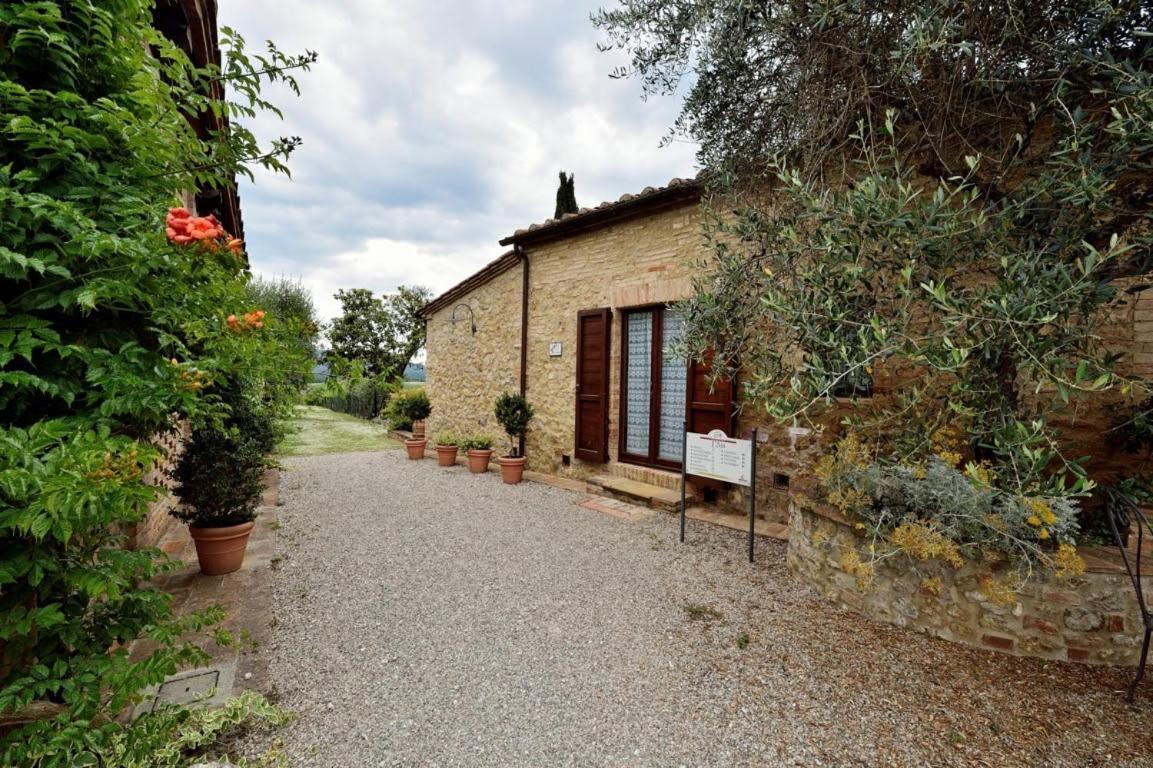 L'Aia Country Holidays Siena Dış mekan fotoğraf