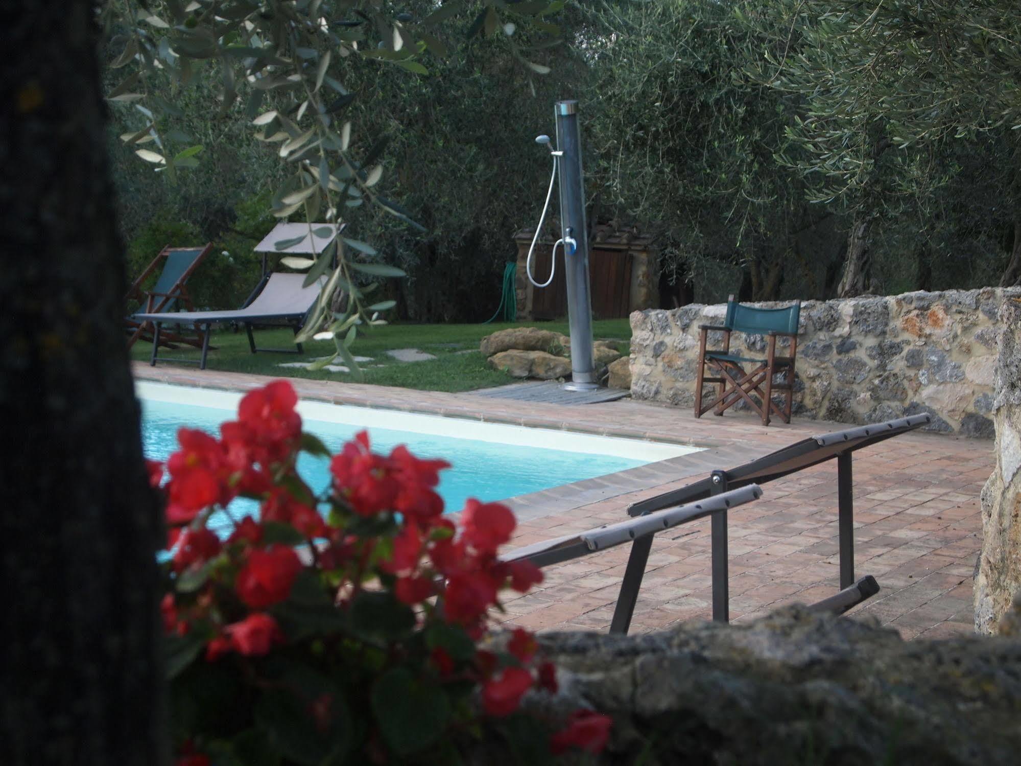 L'Aia Country Holidays Siena Dış mekan fotoğraf